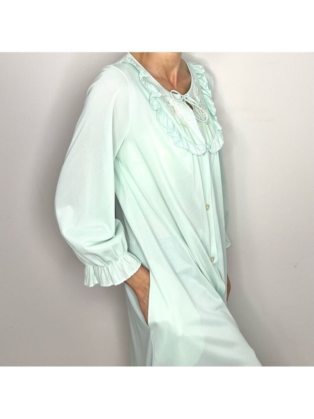 Vintage Mint Green Ruffle Embroidered Button Front Maxi Robe - Picture 5 of 13
